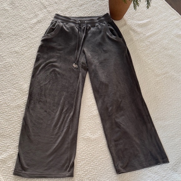 MICHAEL Michael Kors Gray Wide Leg Pants - Picture 1 of 7